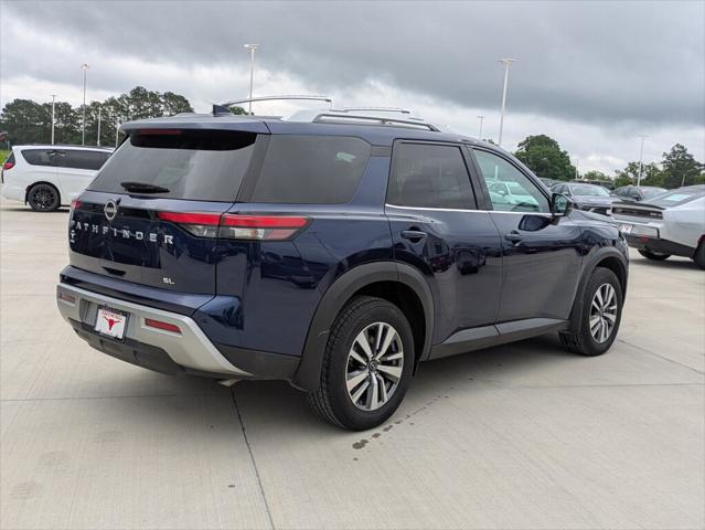 2025 Nissan Pathfinder SL FWD