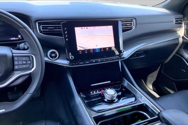 2022 Jeep Wagoneer Series II 4x2