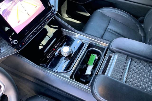 2022 Jeep Wagoneer Series II 4x2