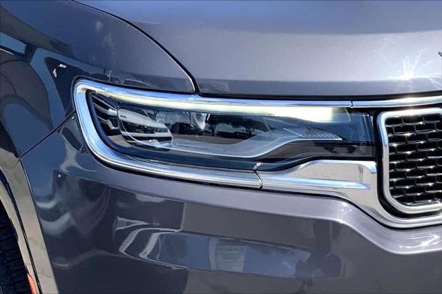 2022 Jeep Wagoneer Series II 4x2