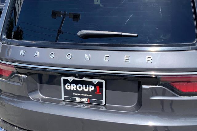 2022 Jeep Wagoneer Series II 4x2