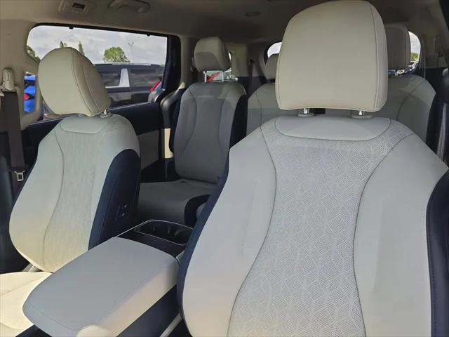 2026 Kia Carnival MPV EX