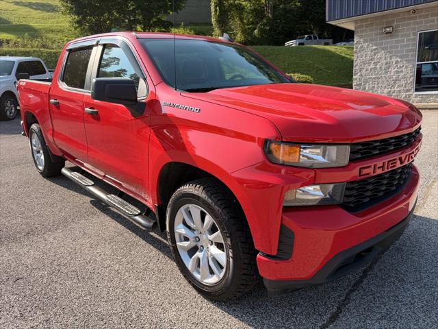 2021 Chevrolet Silverado 1500 4WD Crew Cab Short Bed Custom 2021 Chevrolet Silverado 1500 4WD Crew Cab Short Bed Custom