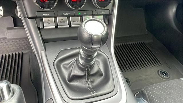 2024 Toyota GR86 Premium