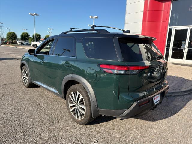 2022 Nissan Pathfinder Platinum 4WD 2022 Nissan Pathfinder Platinum 4WD