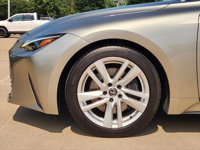 2023 Lexus IS 300 IS 300