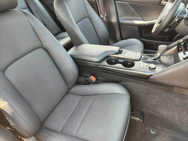 2023 Lexus IS 300 IS 300