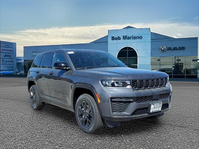 2026 Jeep Grand Cherokee Altitude 4x4 for sale in Concord, NH