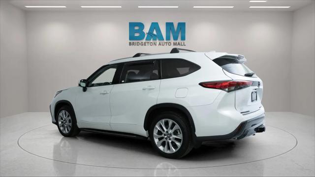2022 Toyota Highlander Limited