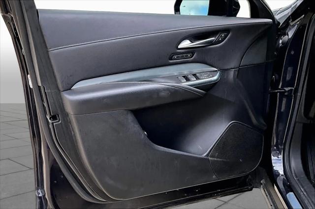 2023 Cadillac XT4 FWD Premium Luxury