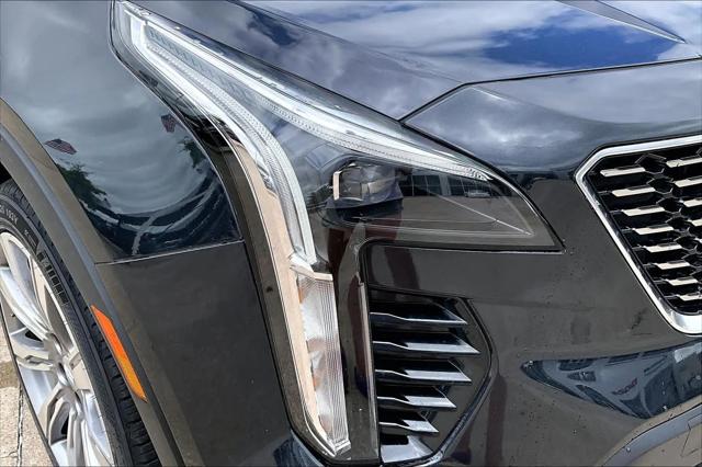 2023 Cadillac XT4 FWD Premium Luxury