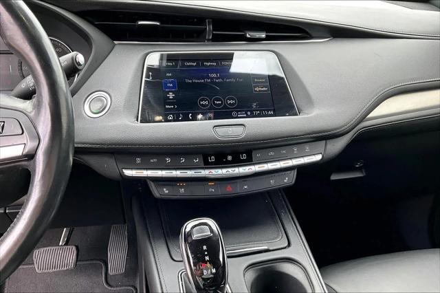 2023 Cadillac XT4 FWD Premium Luxury