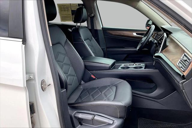 2024 Volkswagen Atlas 2.0T SE