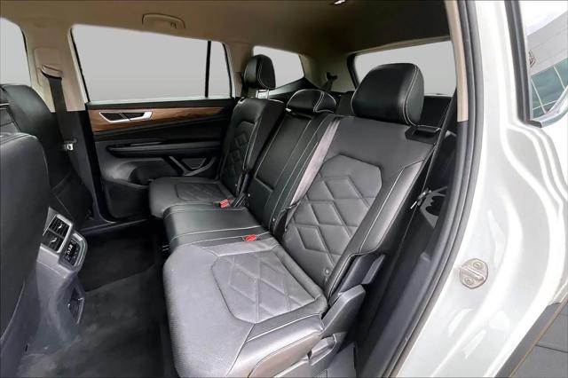 2024 Volkswagen Atlas 2.0T SE