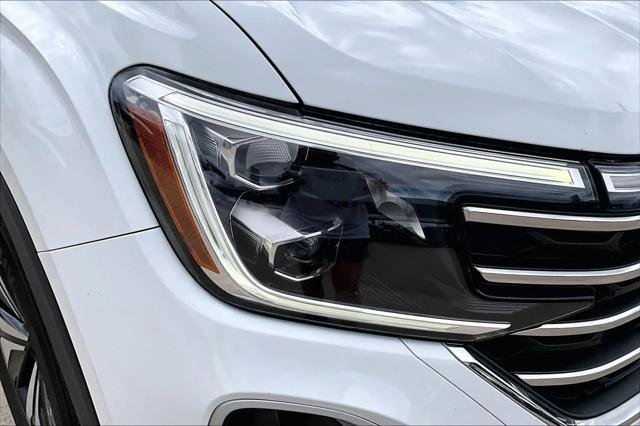 2024 Volkswagen Atlas 2.0T SE