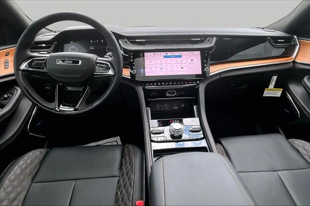 2026 Jeep Grand Cherokee Summit 4x4
