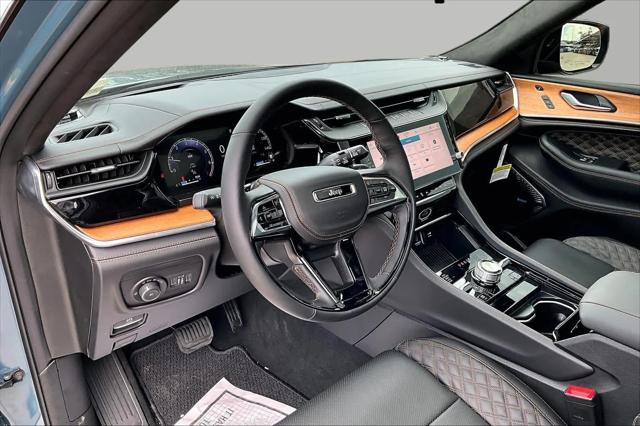 2026 Jeep Grand Cherokee Summit 4x4