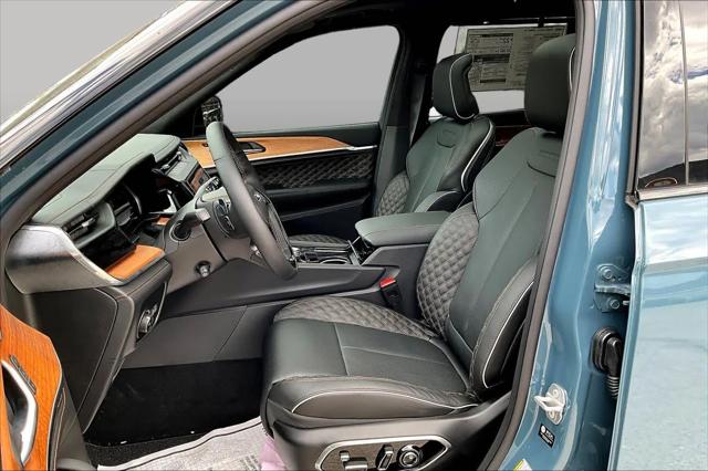 2026 Jeep Grand Cherokee Summit 4x4