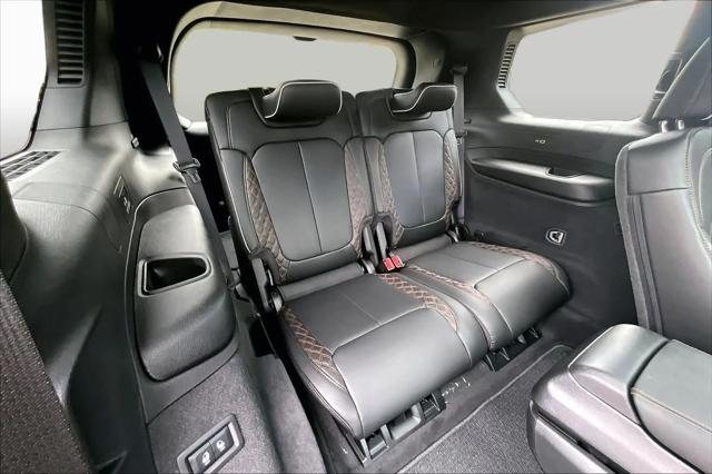 2026 Jeep Grand Cherokee Summit 4x4