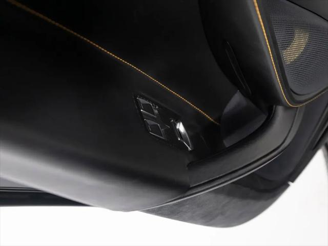 2021 McLaren 720S Performance Coupe