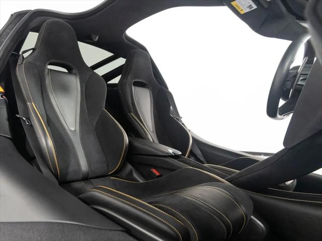2021 McLaren 720S Performance Coupe