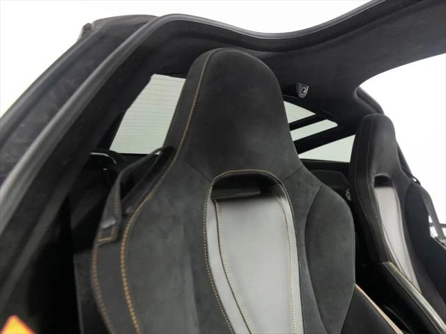 2021 McLaren 720S Performance Coupe