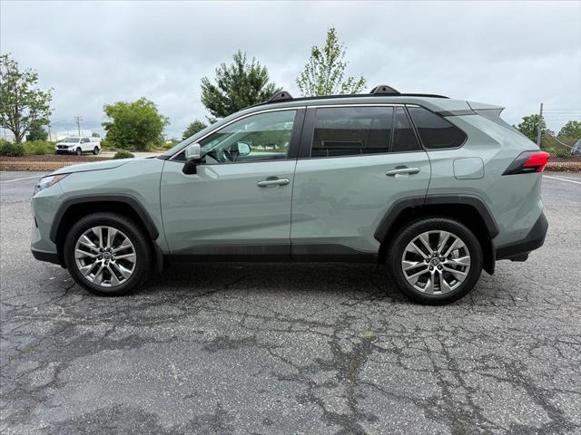 2022 Toyota RAV4 XLE Premium