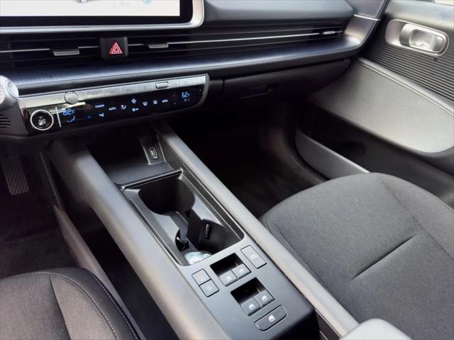 2024 Hyundai IONIQ 6 SE