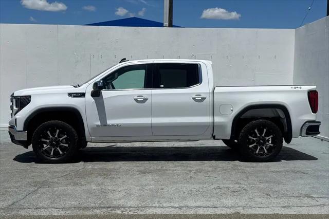 2022 GMC Sierra 1500 4WD Crew Cab Short Box SLE