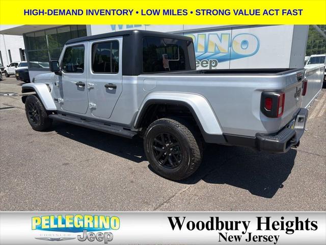 2022 Jeep Gladiator Altitude 4x4 2022 Jeep Gladiator Altitude 4x4