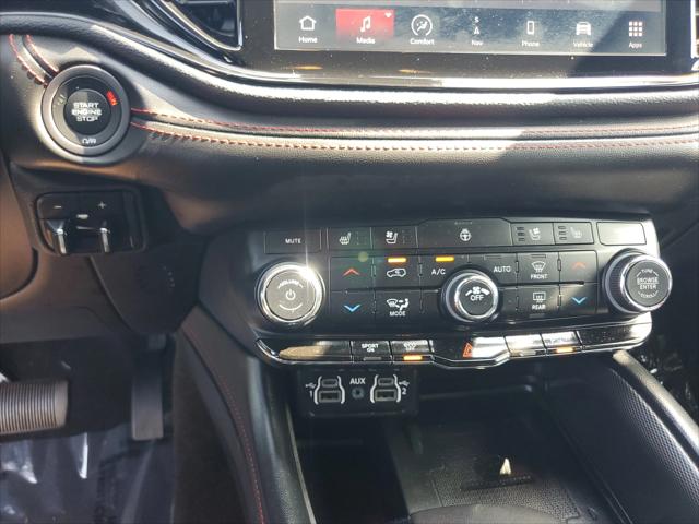2024 Dodge Durango R/T Plus RWD