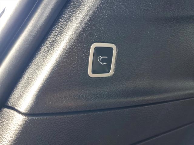 2025 Chrysler Pacifica Hybrid Premiuim S Appearance Package