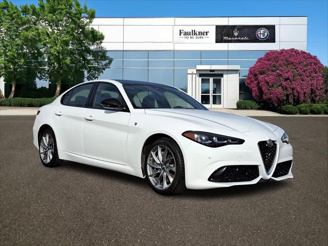 2024 Alfa Romeo Giulia Ti AWD 2024 Alfa Romeo Giulia Ti AWD