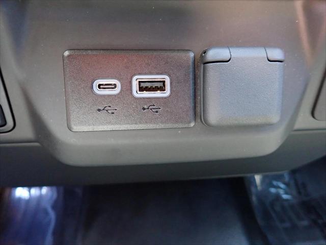 2025 Chevrolet Silverado 1500 4WD Double Cab Standard Bed WT