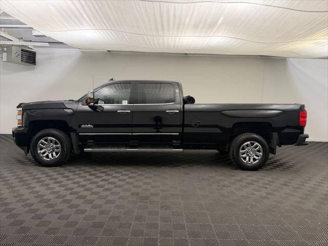 2015 Chevrolet Silverado 3500HD High Country