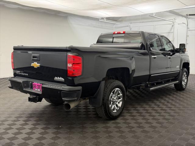 2015 Chevrolet Silverado 3500HD High Country