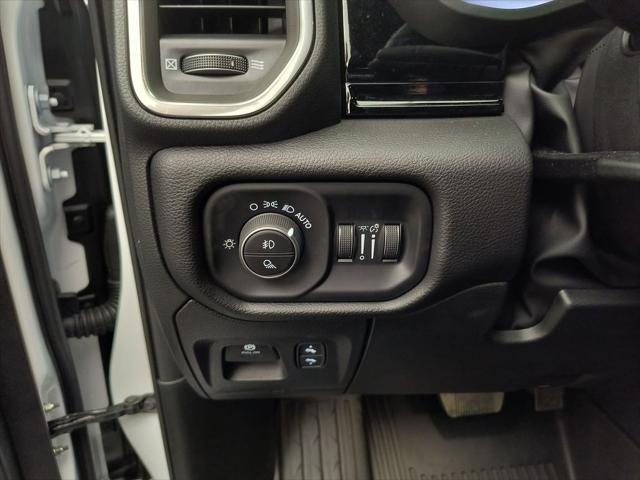 2026 Ram 1500 Laramie Crew Cab 4x4 5'7" Box