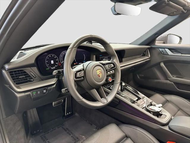 2025 Porsche 911 Carrera S