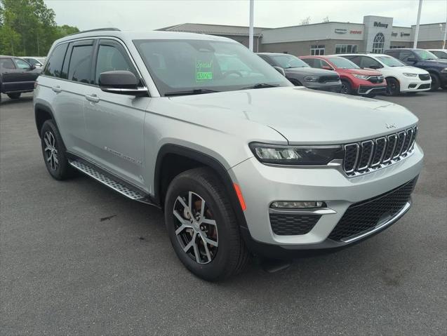 2024 Jeep Grand Cherokee Limited 4x4 2024 Jeep Grand Cherokee Limited 4x4