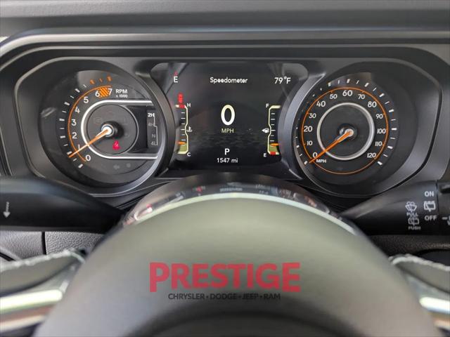 2025 Jeep Wrangler 4-Door Sahara 4x4