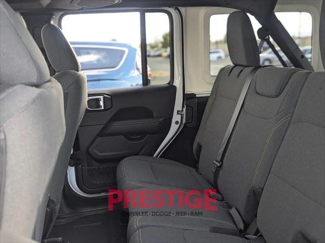 2025 Jeep Wrangler 4-Door Sahara 4x4