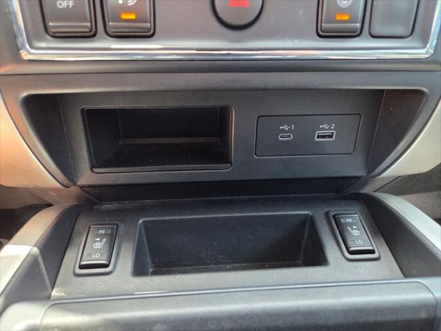 2021 Nissan Titan Crew Cab SV 4x2