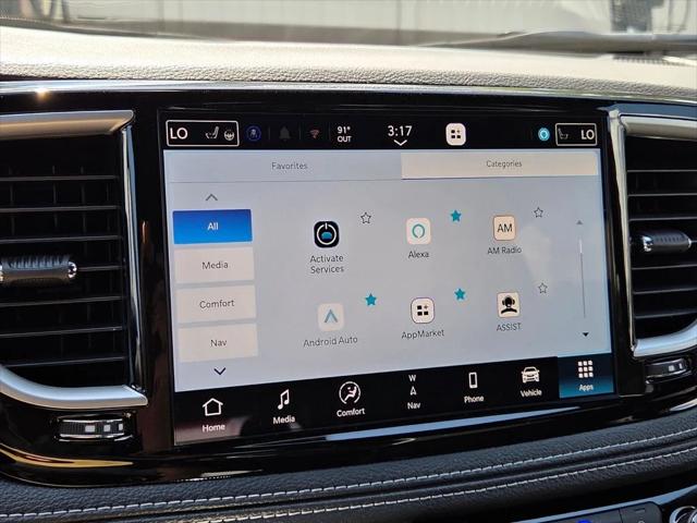 2027 Chrysler Pacifica Limited