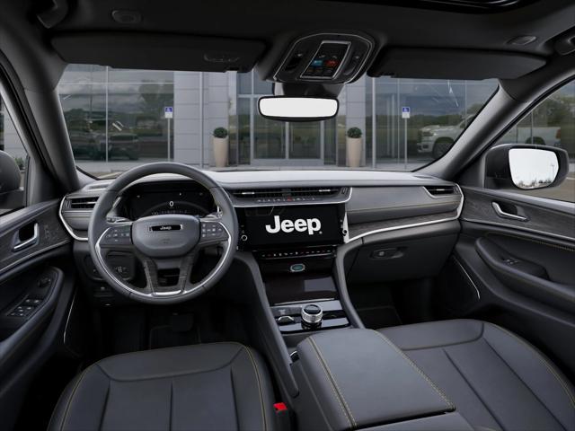 2026 Jeep Grand Cherokee 85th Anniversary Edition
