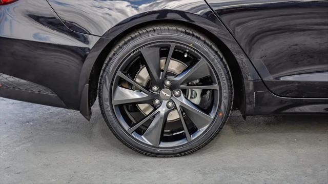 2023 Genesis G70 2.0T RWD