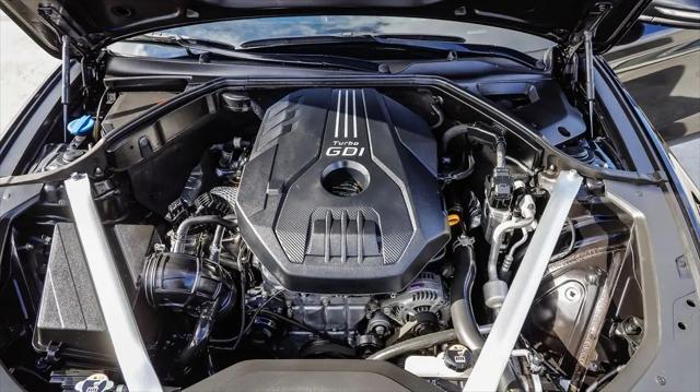 2023 Genesis G70 2.0T RWD