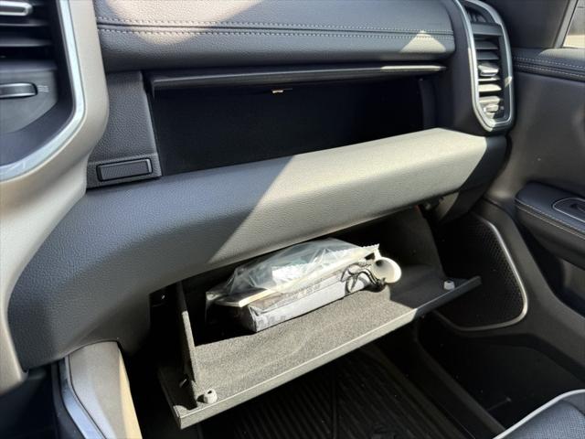 2020 Ram 1500 Laramie Crew Cab 4x4 5'7" Box