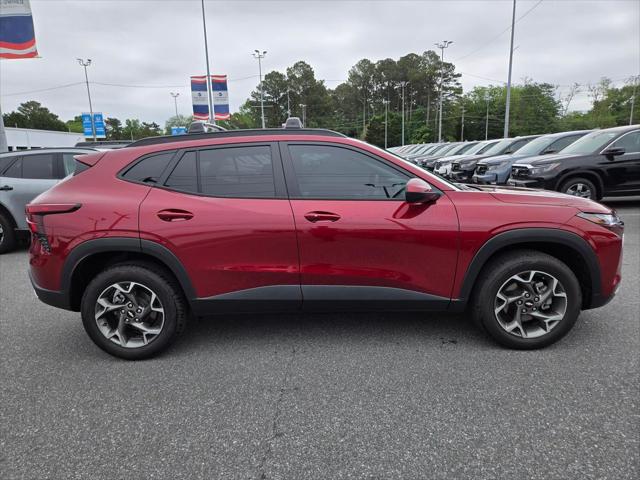 2025 Chevrolet Trax FWD LT
