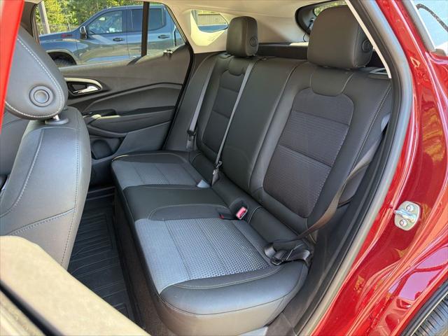 2025 Chevrolet Trax FWD LT