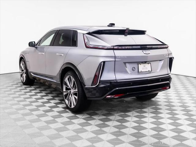 2025 Cadillac iQ Luxury 3 RWD